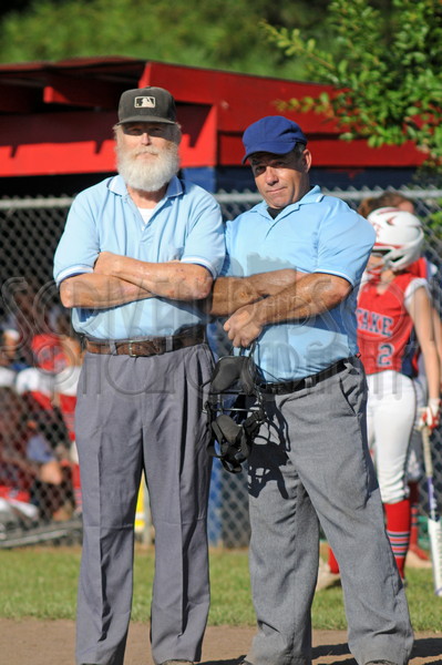 8-30 WA vs. LA 232.JPG - SCRIVENER D300